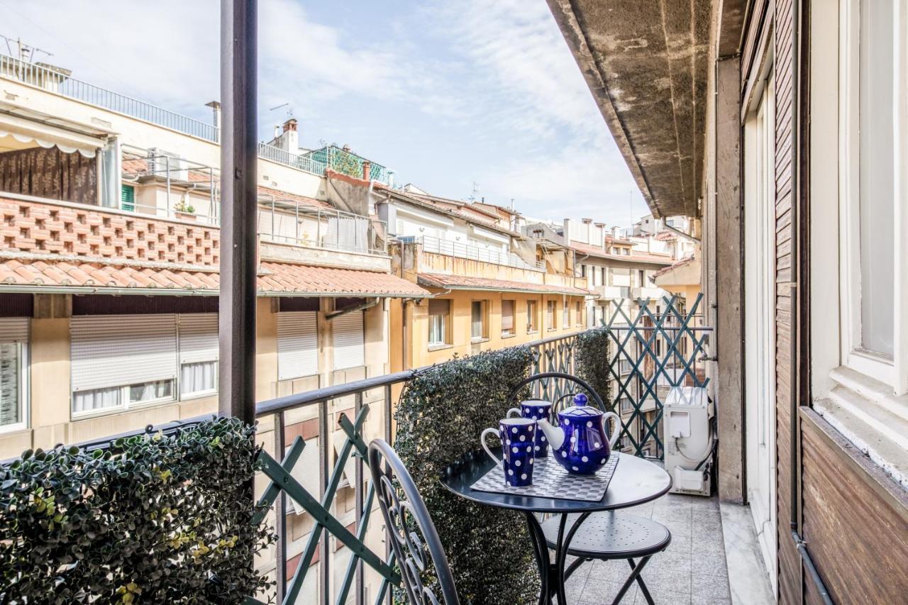 Elegant Suite Ponte Vecchio Florence Exterior photo